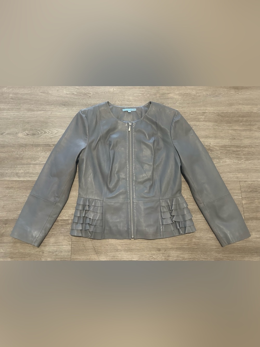 Antonio Melani Women’s Grey Leather Zip-Front Jacket with Ruffle Hem Size Large